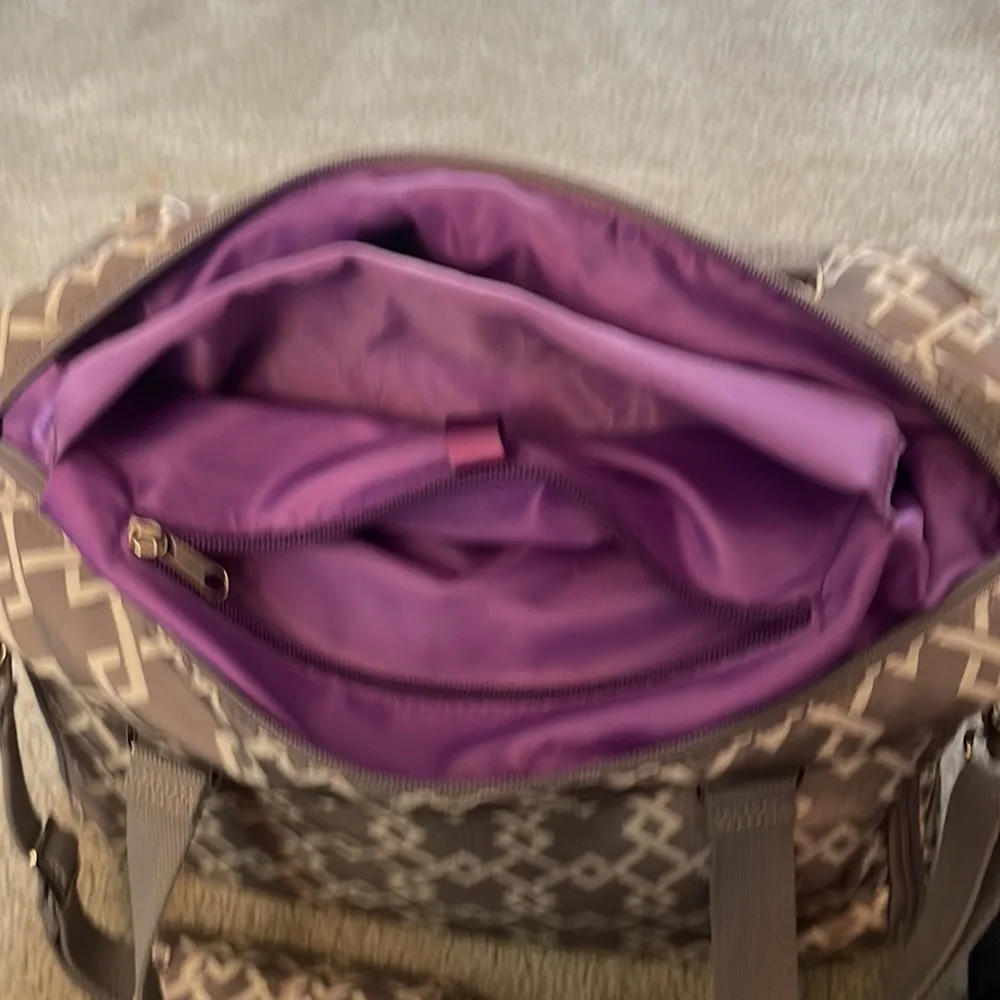 Sarah Wells Lizzy pump bag